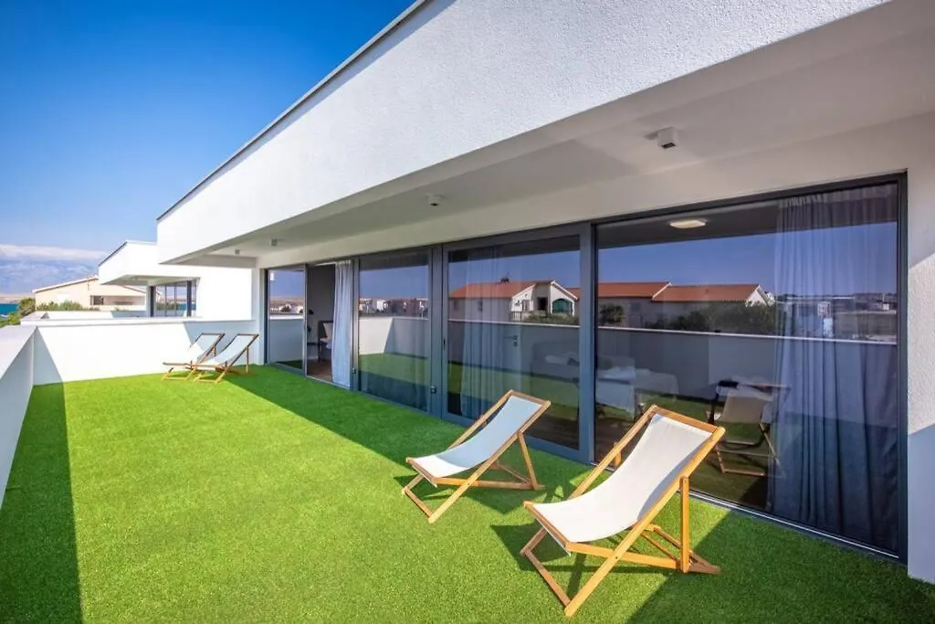 Villa Aurus - Luxury 5 Bedroom Vir