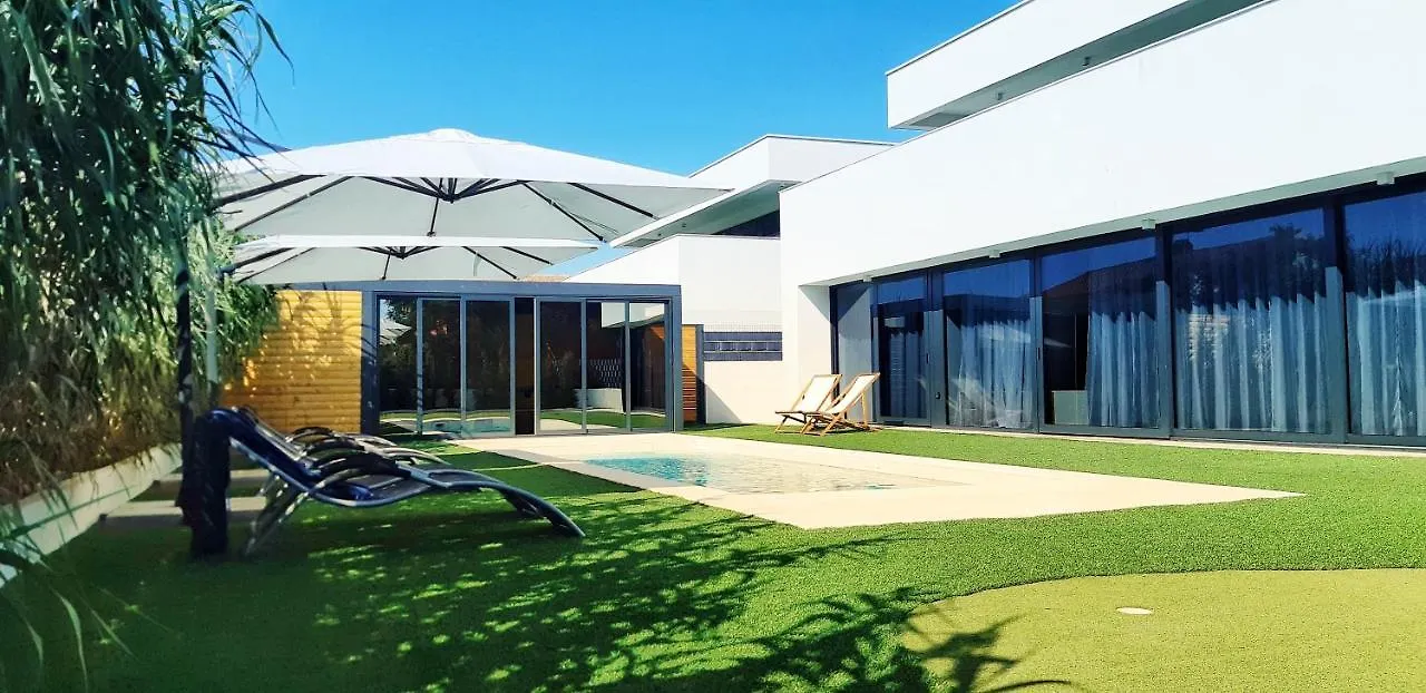 Villa Aurus - Luxury 5 Bedroom Vir Croatia